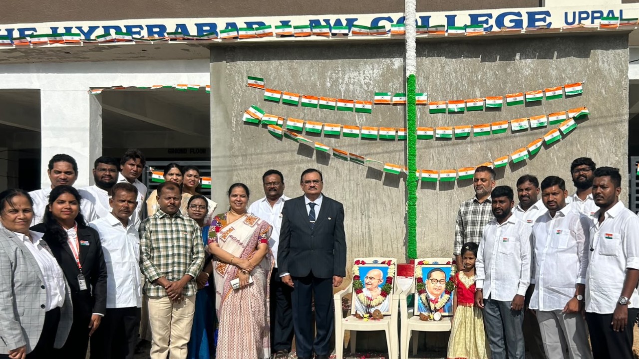 ‘ది హైదరాబాద్ లా కాలేజీ’లో ఘనంగా 80వ స్వాతంత్య్ర దినోత్సవ వేడుకలు